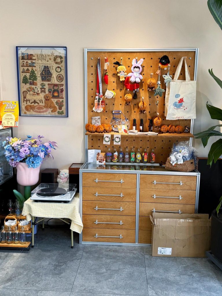 展示架 / 商用洞洞板 / ID1046976251354 - 主图