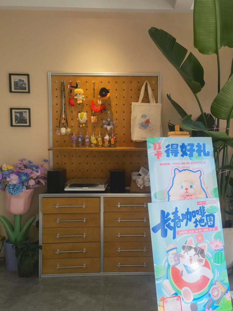 展示架 / 商用洞洞板 / ID1046976251354 - 主图